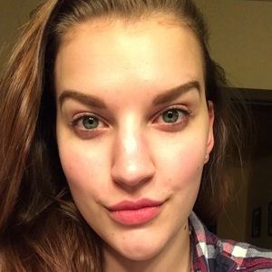 Meet your Posher, Gabby